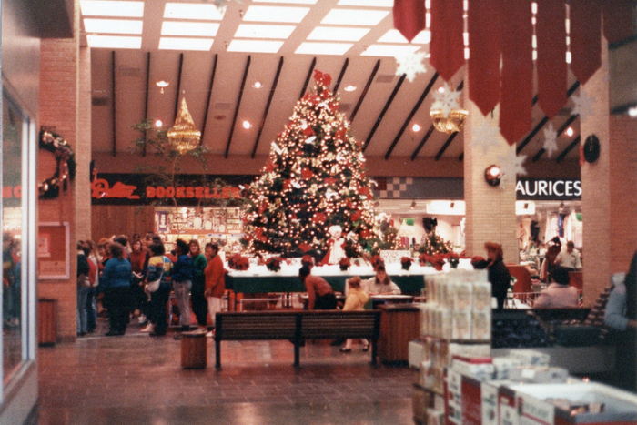 Marquette Mall - From Marquette Mall Memories Facebook